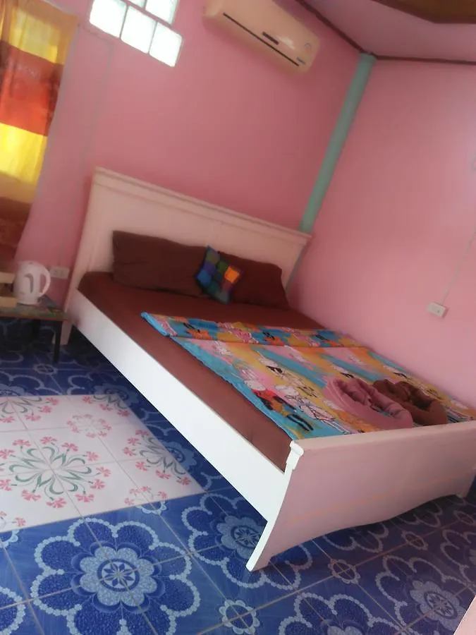 Lanta Danai Guesthouse location